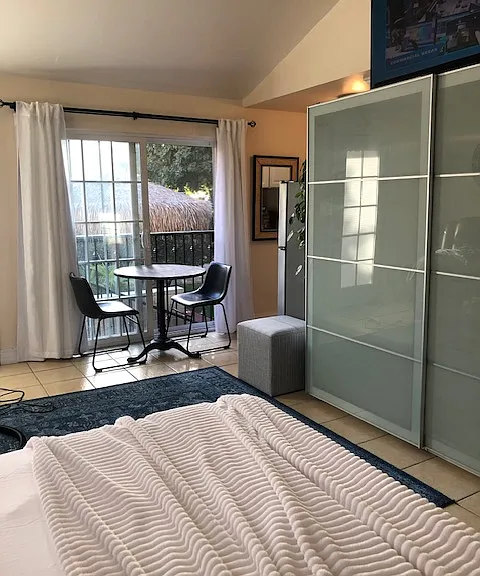 7255 Stanford Ave — Photo 4