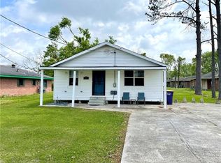 211 S Bowers Ave, Iowa, LA 70647