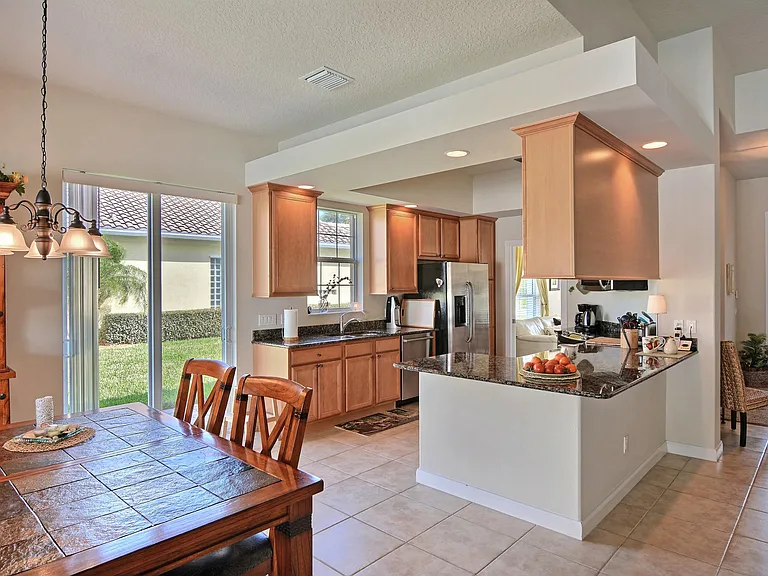 5254 Eleuthra Cir — Photo 6
