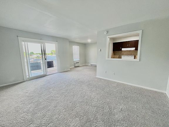 3rd image of 1701 W Congress St #1701/11