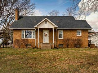 37 N Plum Rd, Campbell Hill, IL 62916