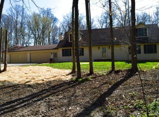 4719 Rosedale Rd, Hicksville, OH 43526