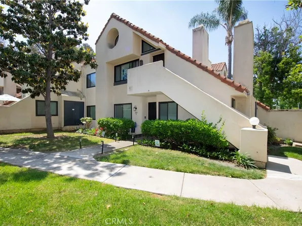 333 N Melrose Dr Unit E, Vista, CA 92083