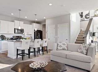 1717 Emerson Ct, Chaska, MN 55318