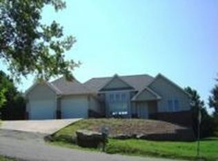 12 Ridgetop Dr, Kimberling City, MO 65686