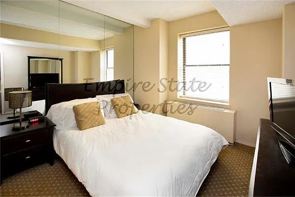 Sold by Empire State Properties | media 20