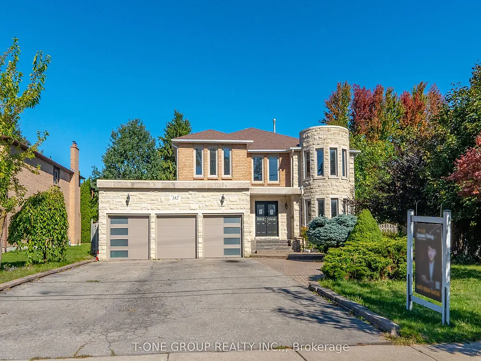 382 Elgin Mills Rd W