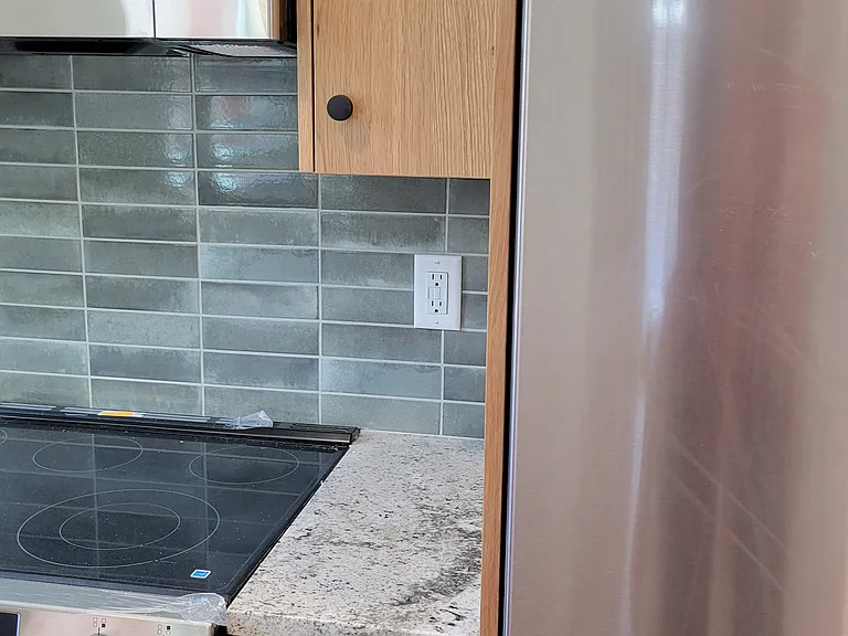 1838 SW Knoll Ave #1 — Photo 2