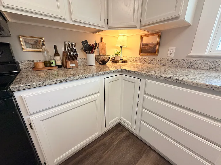 409 Dement St NE — Photo 7
