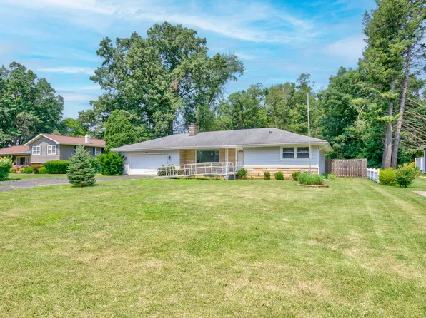 2912 Horton Rd, Jackson, MI 49203