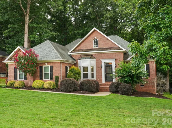 4437 Shannamara Dr, Matthews, NC 28104