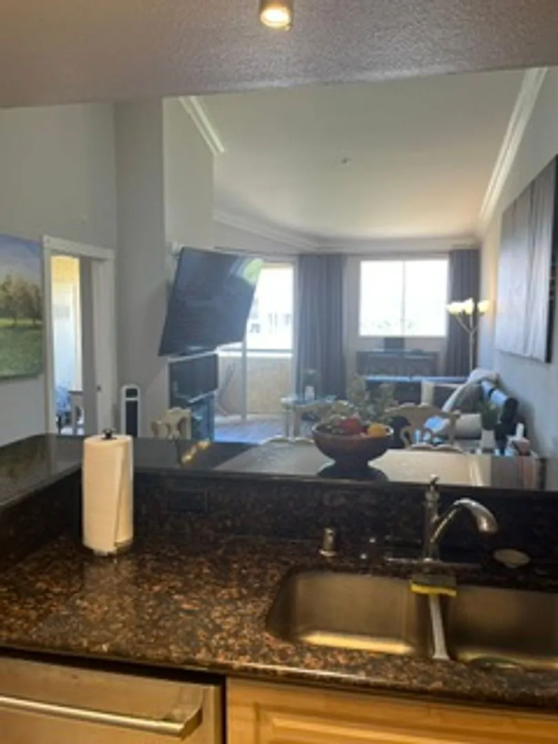 Meridian Furnished 2 Bed | 2 Bath Condo with Sphere View and Linq View (NV Energy/SW Gas/Internet... — Photo 4