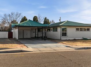 6208 Alta Monte Ave NE, Albuquerque, NM 87110