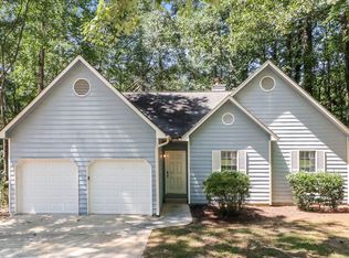 4034 Sharon Woods Dr, Powder Springs, GA 30127