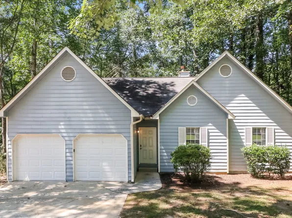 4034 Sharon Woods Dr, Powder Springs, GA 30127