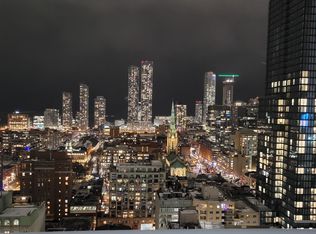 89 Queen St E #555, Toronto, ON M5C1S1