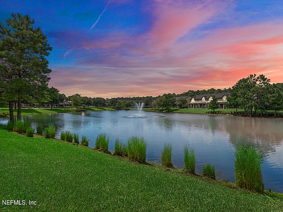 3rd image of 7023 BEAUHAVEN Court