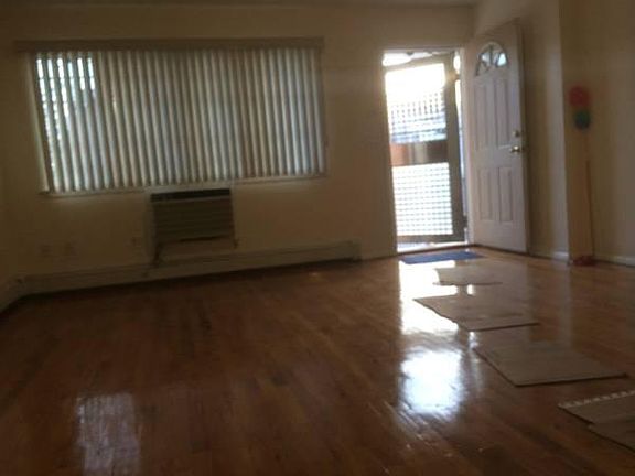 5th image of 1521 74th St