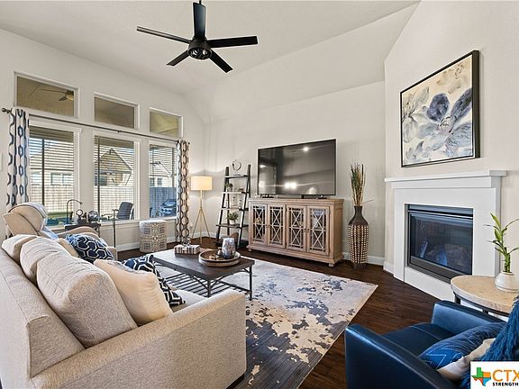 4th image of 801 Woodview Dr
