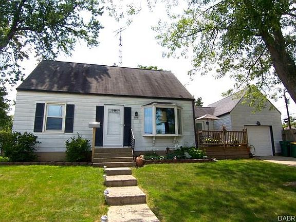2nd image of 2258 Coral Dr