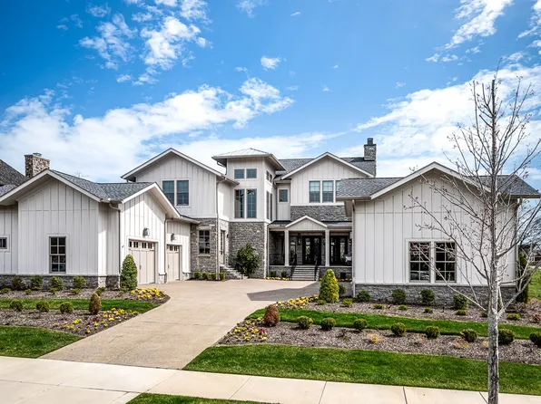 6200 Wild Heron Way, College Grove, TN 37046