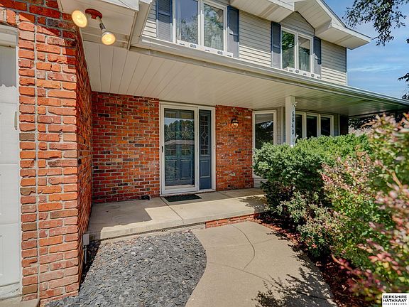 4th image of 6840 Deerwood Dr