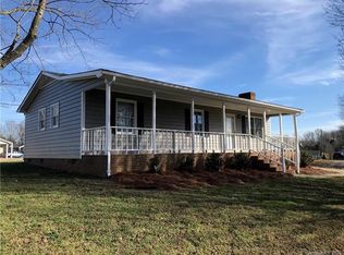 4518 Greenwood Dr, Gastonia, NC 28052