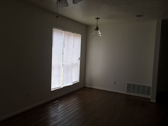 4th image of 3617 Choctaw St #3617CH-B