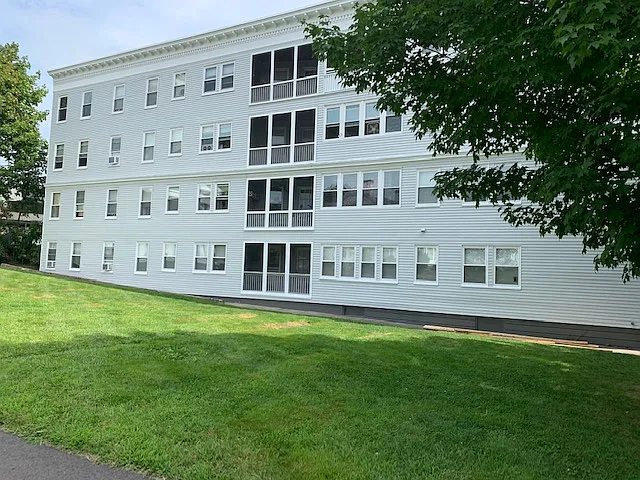 125 Main St #309 — Photo 1
