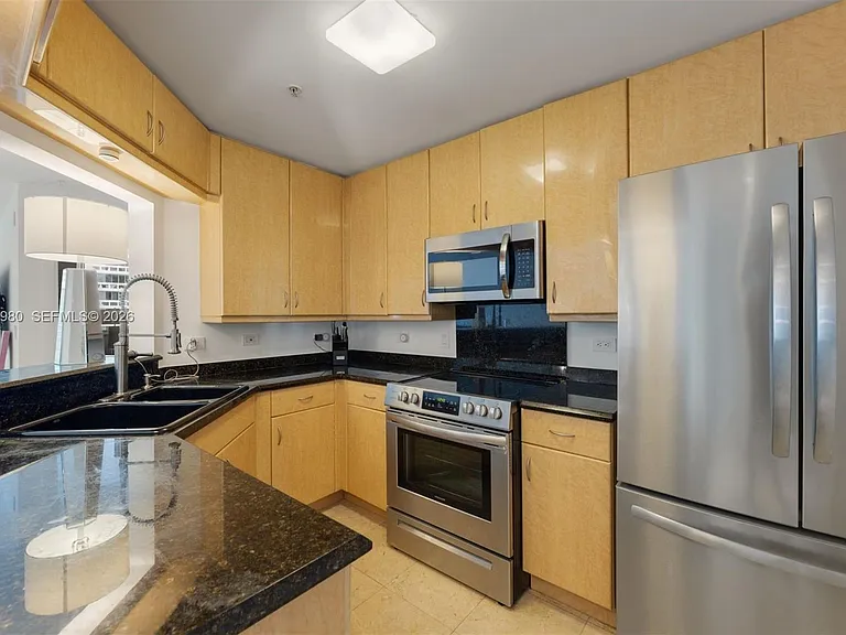 801 Brickell Key Blvd #806 — Photo 8