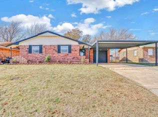 1027 SE Alta Ln, Lawton, OK 73501