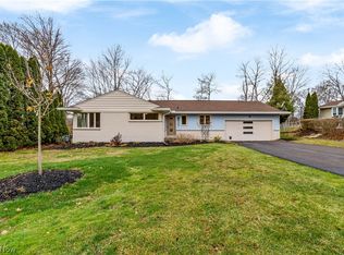 3292 Bancroft Rd, Akron, OH 44333