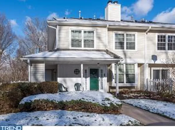 67 Bayberry Ct, Glen Mills, PA 19342