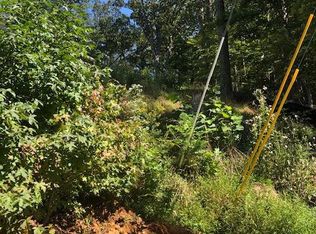 3157 Oakmont Ave, Triangle, VA 22172