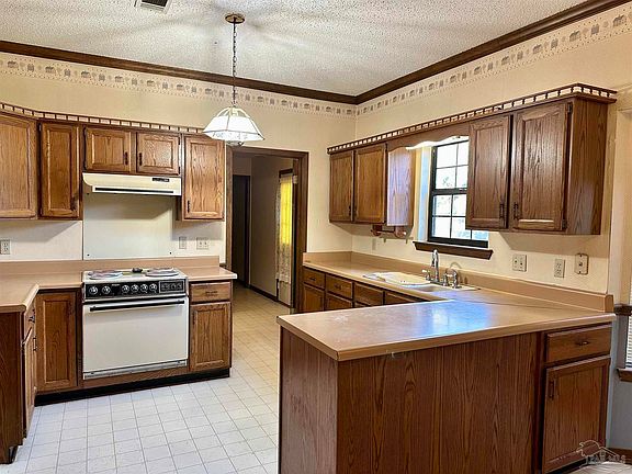 5th image of 9818 Hollowbrook Dr