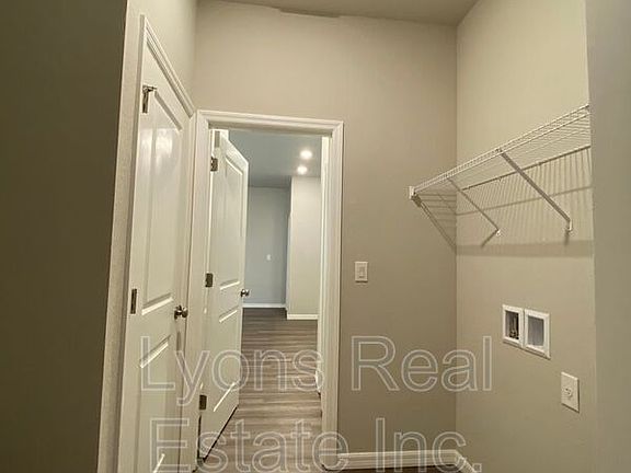 5th image of 21040 Evanston Ave