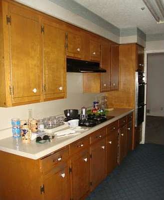 4th image of 3926 Jackson Dr