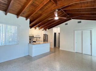 2100 SW 26th St, Miami, FL 33133