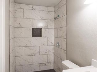 922 Creager St, Houston, TX 77034