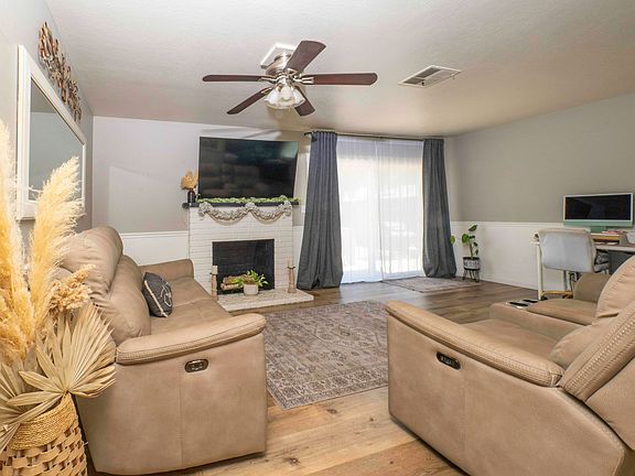 2nd image of 2428 W Princeton Avenue
