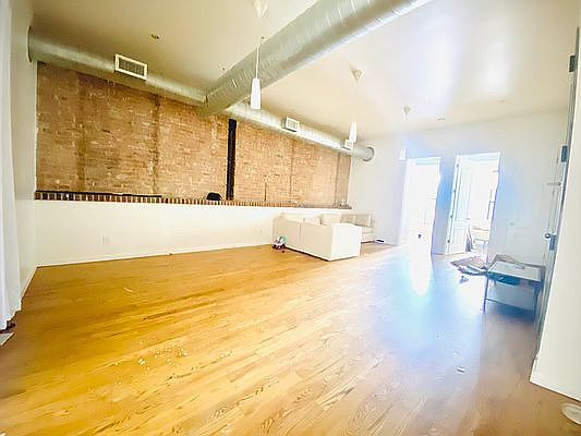 2nd image of 1234 Fulton St #1