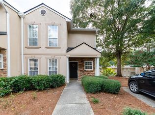 1204 Masons Creek Cir, Sandy Springs, GA 30350