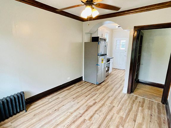3rd image of 4211 N Linder Ave #2