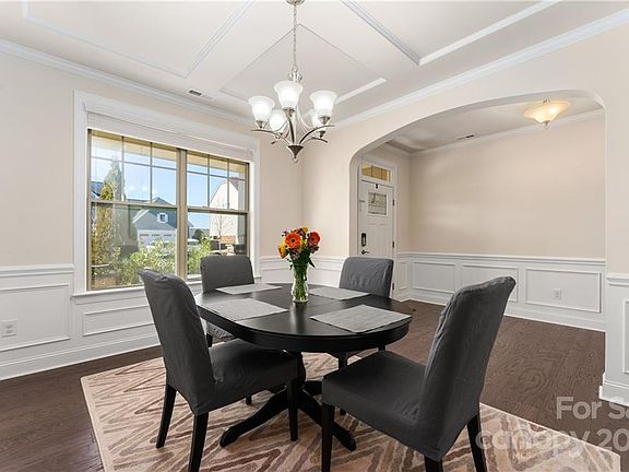 4th image of 16525 Palisades Common Dr #186