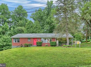 5870 Bell Rd, Harrisburg, PA 17111