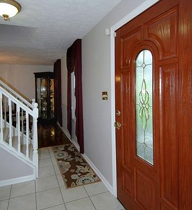 3rd image of 119 Shannon Dr
