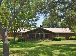 309 Stagecoach Rd, Burnet, TX 78611