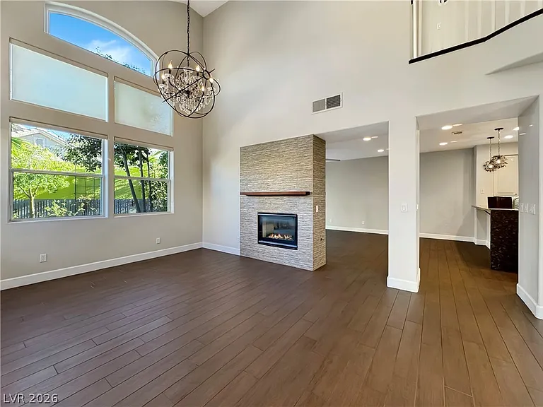 1352 Fox Acres Dr — Photo 6