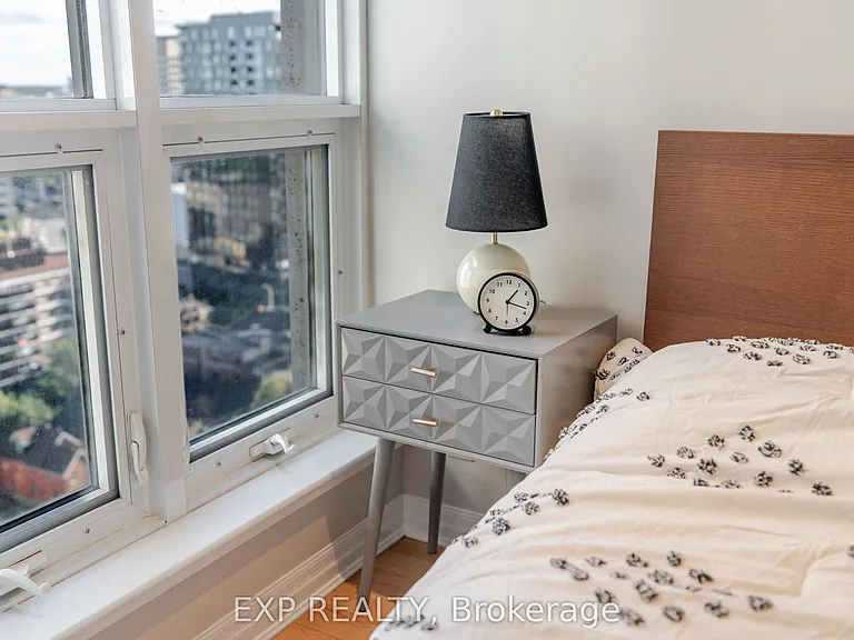 242 Rideau St #2308 — Photo 35