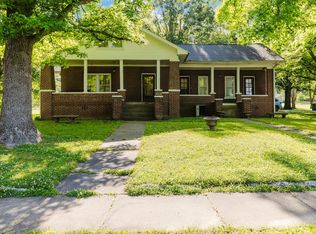 207 S Maple St, Cambria, IL 62915